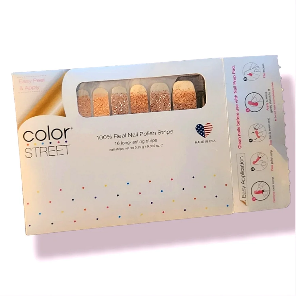 Colorstreet Glitter Top Coat 16 strips - Picture 1 of 3